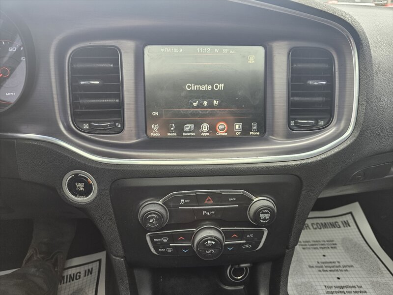 2016 Dodge Charger SXT - Photo 16 - Brainerd, MN 56401