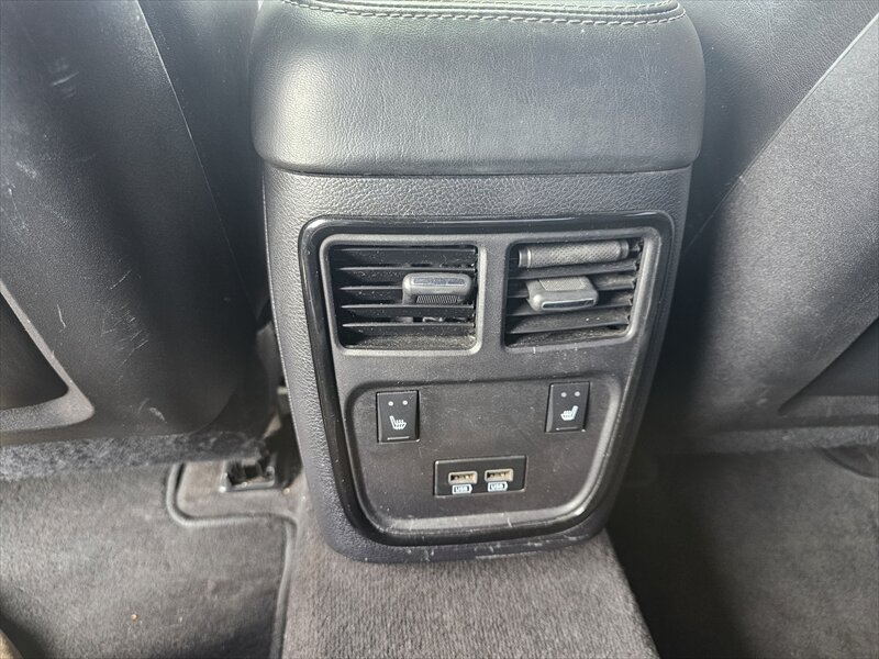 2016 Dodge Charger SXT - Photo 19 - Brainerd, MN 56401