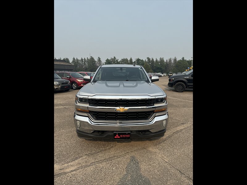 2018 Chevrolet Silverado 1500 LT - Photo 7 - Brainerd, MN 56401