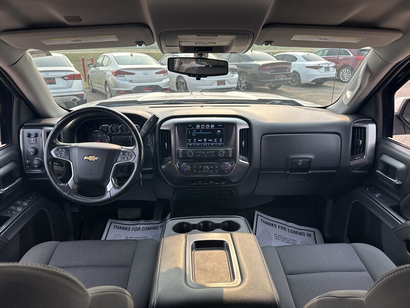 2018 Chevrolet Silverado 1500 LT - Photo 12 - Brainerd, MN 56401