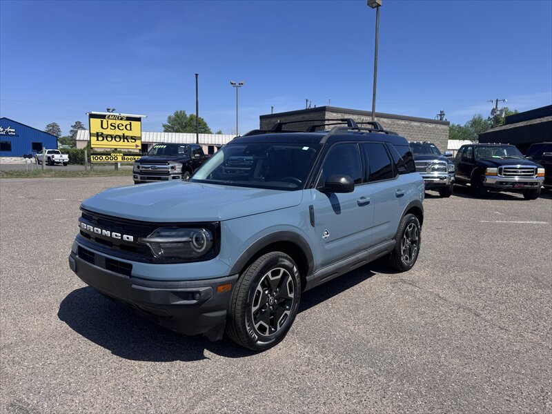2021 Ford Bronco II Outer Banks   - Photo 1 - Brainerd, MN 56401