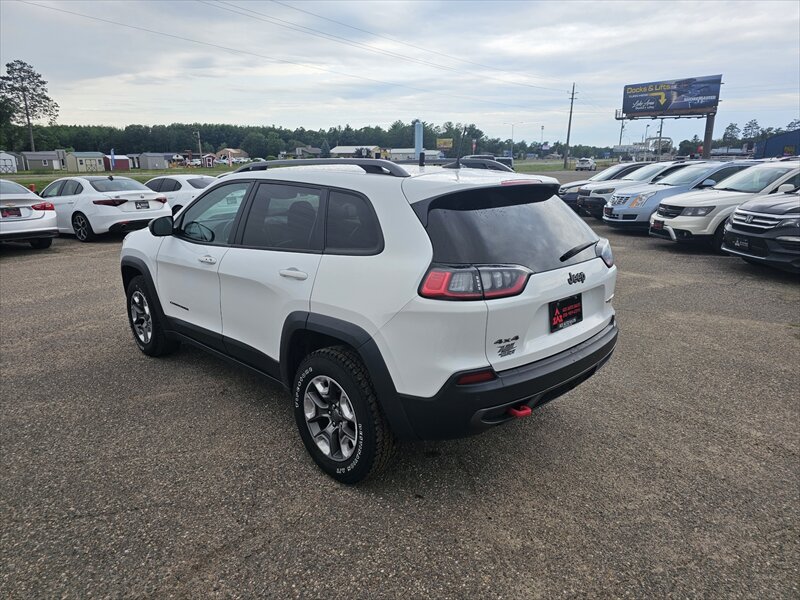 2019 Jeep Cherokee Trailhawk - Photo 4 - Brainerd, MN 56401