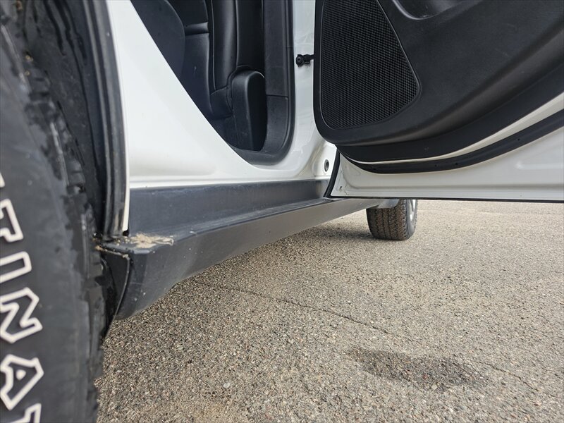 2019 Jeep Cherokee Trailhawk - Photo 10 - Brainerd, MN 56401