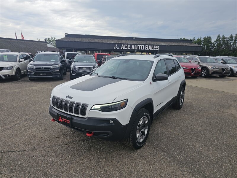 2019 Jeep Cherokee Trailhawk   - Photo 1 - Brainerd, MN 56401