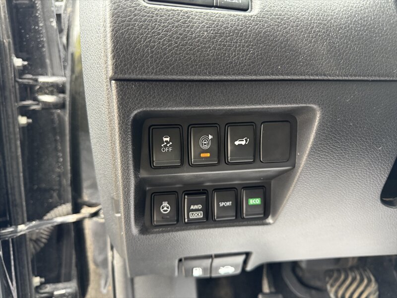 2017 Nissan Rogue SL - Photo 17 - Brainerd, MN 56401