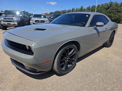 2017 Dodge Challenger SXT Coupe