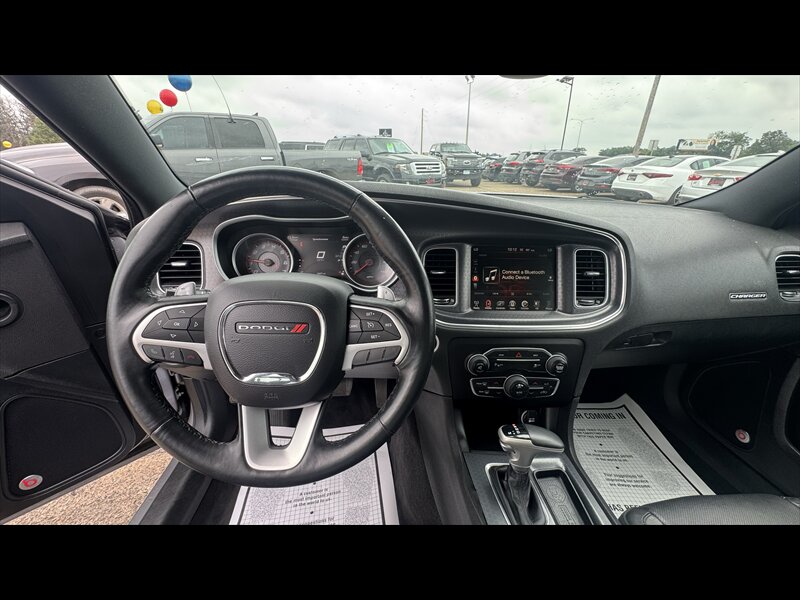 2015 Dodge Charger SXT - Photo 15 - Brainerd, MN 56401