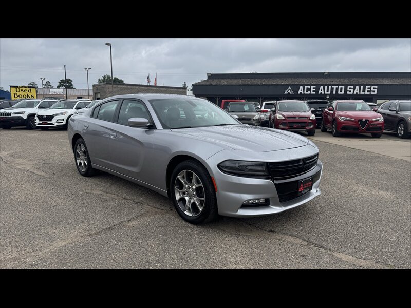 2015 Dodge Charger SXT - Photo 3 - Brainerd, MN 56401
