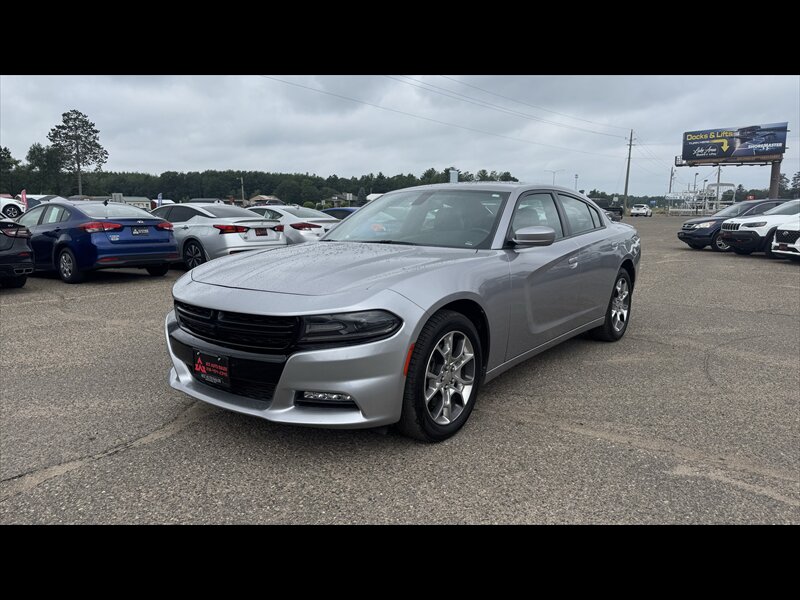 2015 Dodge Charger SXT   - Photo 1 - Brainerd, MN 56401