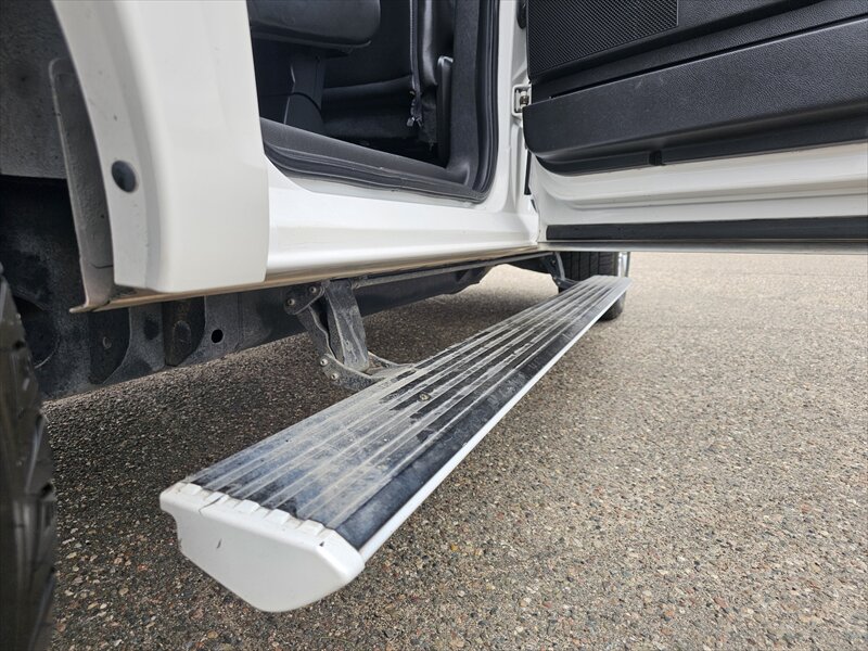 2012 Lincoln Navigator - Photo 10 - Brainerd, MN 56401