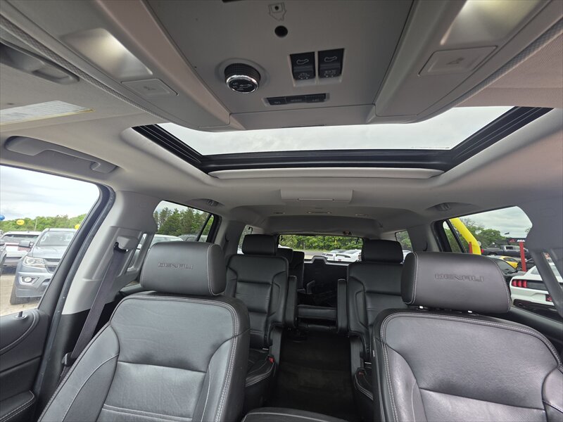 2017 GMC Yukon Denali - Photo 8 - Brainerd, MN 56401