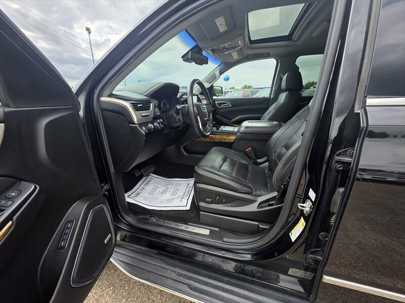 2017 GMC Yukon Denali - Photo 13 - Brainerd, MN 56401