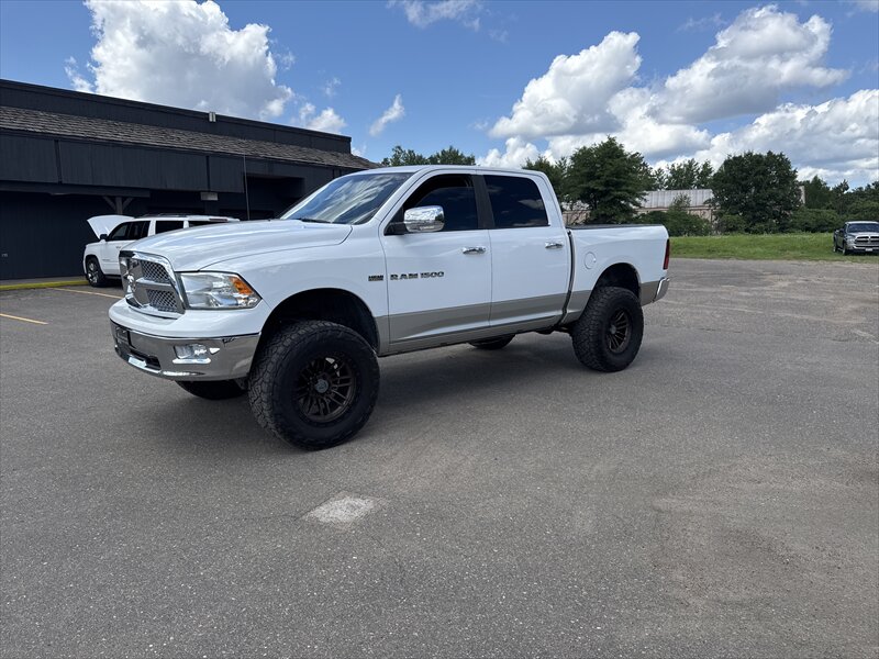 2011 RAM 1500 Laramie - Photo 1 - Brainerd, MN 56401