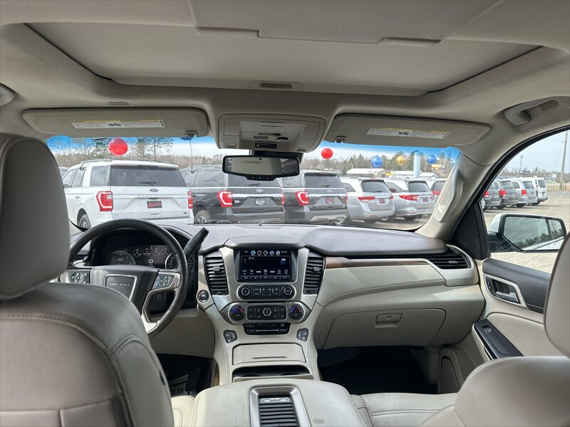 2019 GMC Yukon Denali - Photo 10 - Brainerd, MN 56401