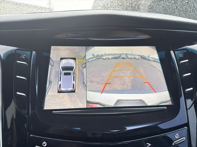 2015 Cadillac Escalade Premium  ESV - Photo 17 - Brainerd, MN 56401