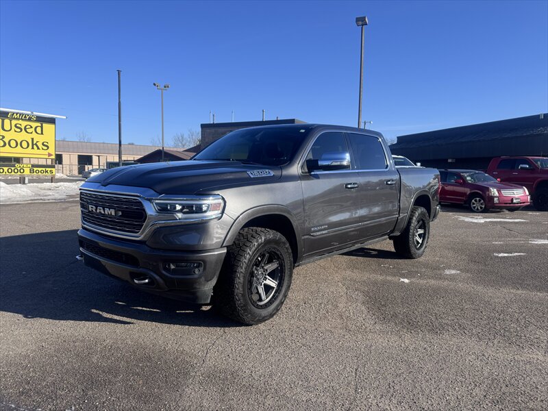 2019 RAM 1500 Limited   - Photo 1 - Brainerd, MN 56401