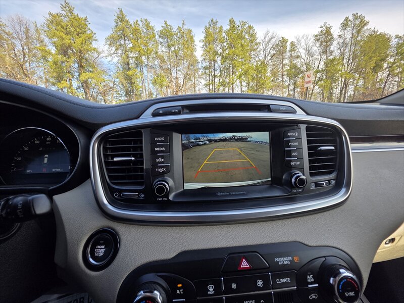 2018 Kia Sorento EX V6 - Photo 13 - Brainerd, MN 56401