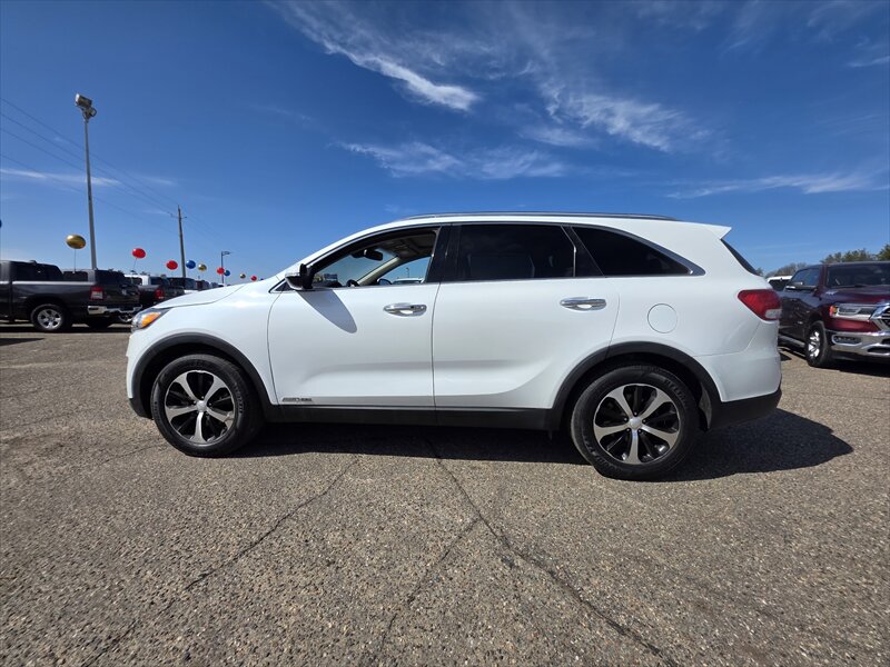 2018 Kia Sorento EX V6 - Photo 5 - Brainerd, MN 56401