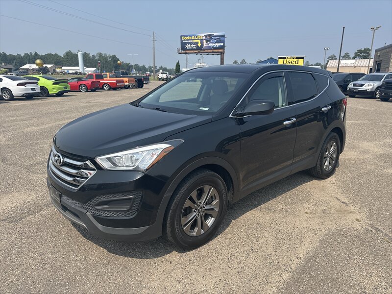 2015 Hyundai Santa Fe 2.4L - Photo 1 - Brainerd, MN 56401