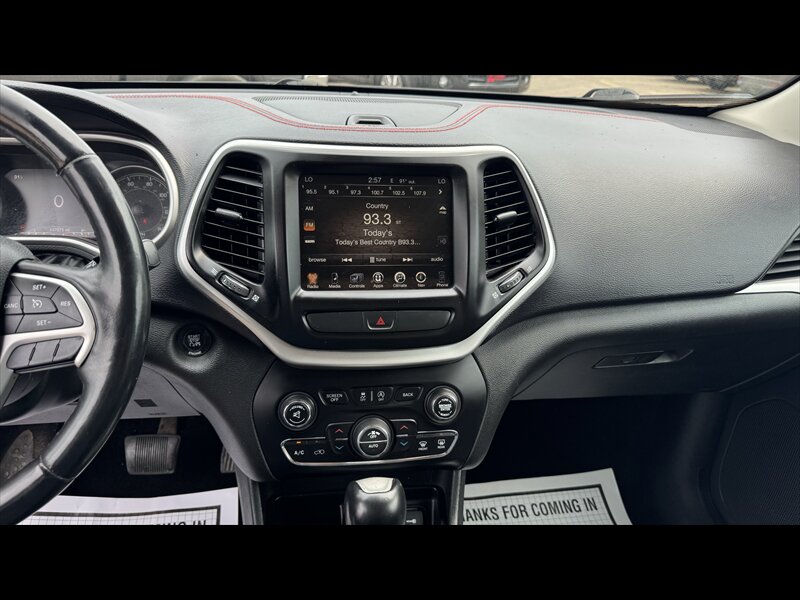 2015 Jeep Cherokee Trailhawk - Photo 21 - Brainerd, MN 56401