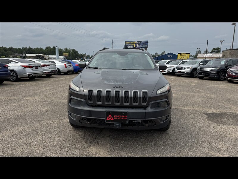 2015 Jeep Cherokee Trailhawk - Photo 2 - Brainerd, MN 56401