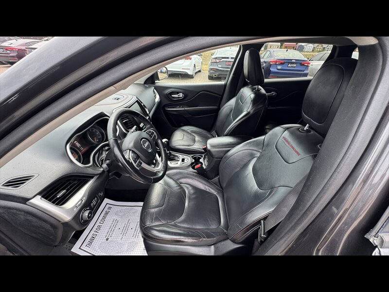 2015 Jeep Cherokee Trailhawk - Photo 12 - Brainerd, MN 56401