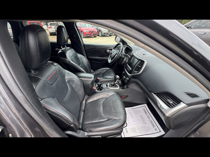 2015 Jeep Cherokee Trailhawk - Photo 14 - Brainerd, MN 56401