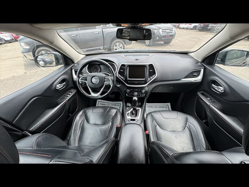 2015 Jeep Cherokee Trailhawk - Photo 16 - Brainerd, MN 56401