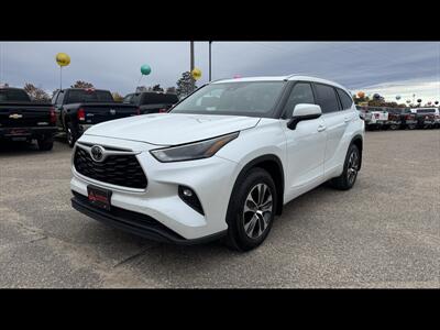 2022 Toyota Highlander XLE SUV