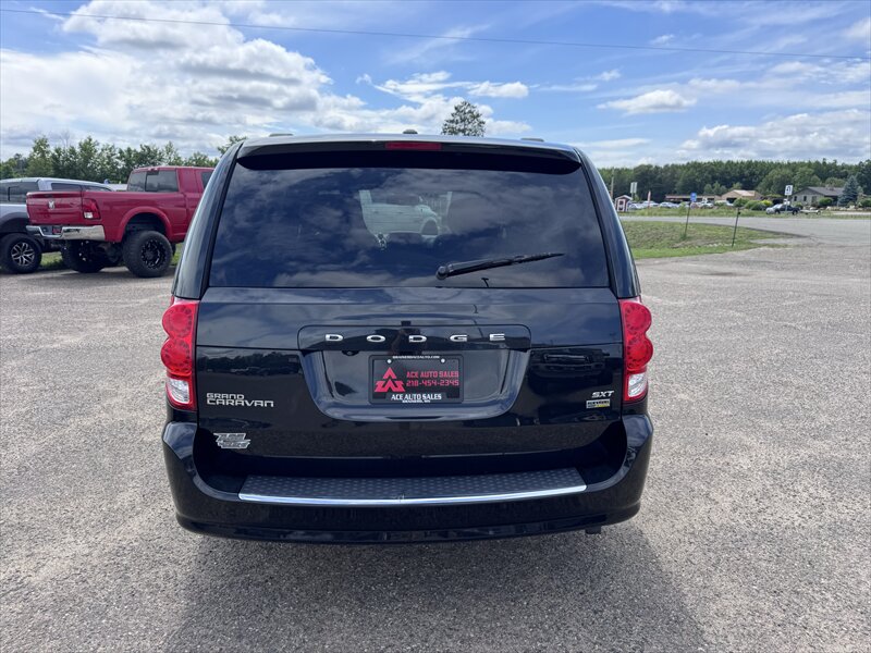 2019 Dodge Grand Caravan SXT - Photo 8 - Brainerd, MN 56401