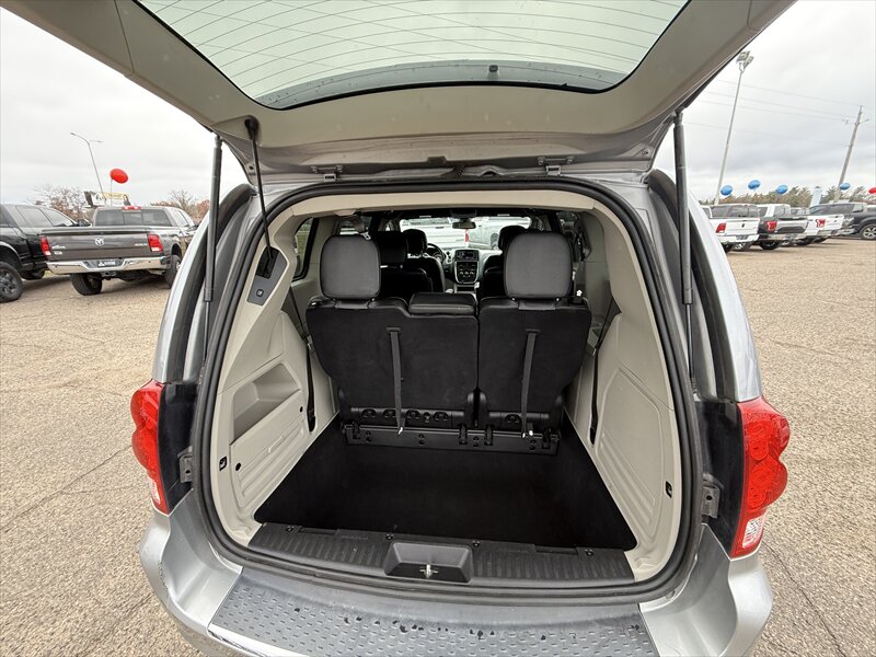 2020 Dodge Grand Caravan SXT - Photo 18 - Brainerd, MN 56401