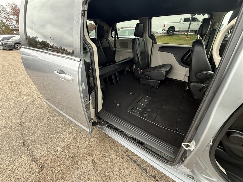 2020 Dodge Grand Caravan SXT - Photo 19 - Brainerd, MN 56401