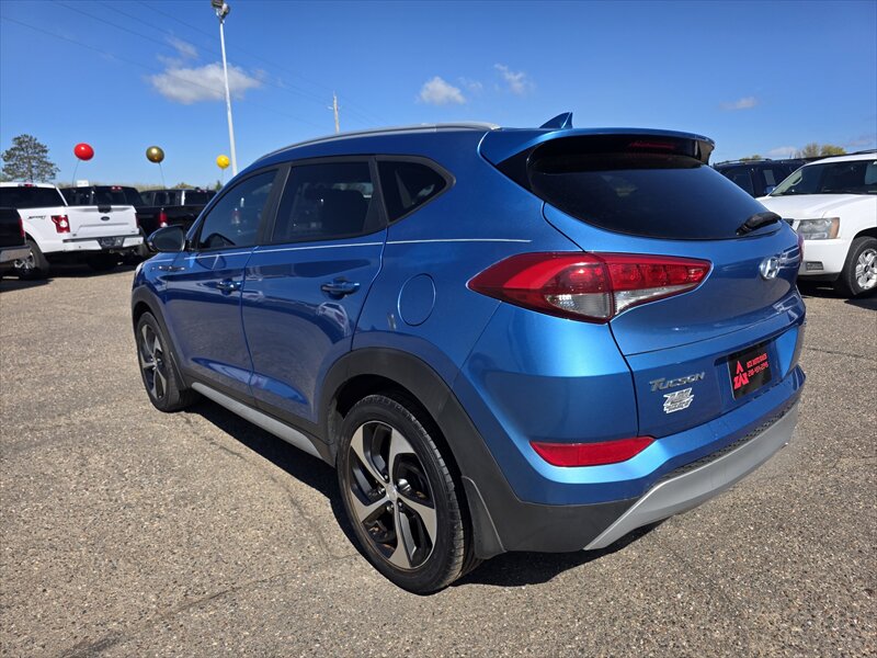 2018 Hyundai Tucson Sport - Photo 3 - Brainerd, MN 56401