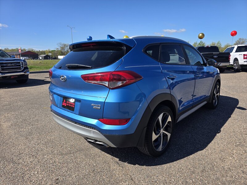 2018 Hyundai Tucson Sport - Photo 4 - Brainerd, MN 56401