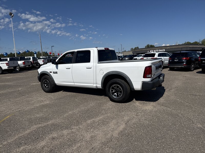2016 Ram 1500 Rebel photo 4