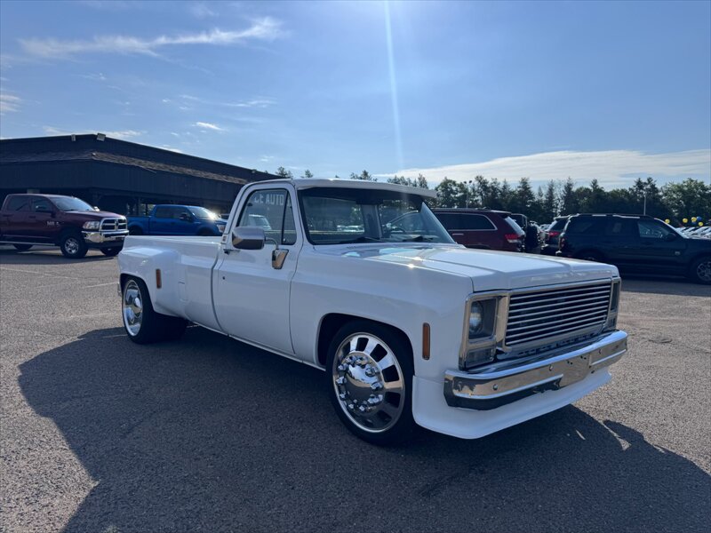1979 GMC Sierra 3500   - Photo 1 - Brainerd, MN 56401