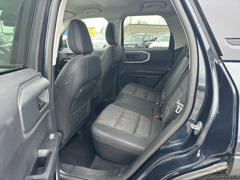 2023 Ford Bronco Big Bend - Photo 8 - Brainerd, MN 56401