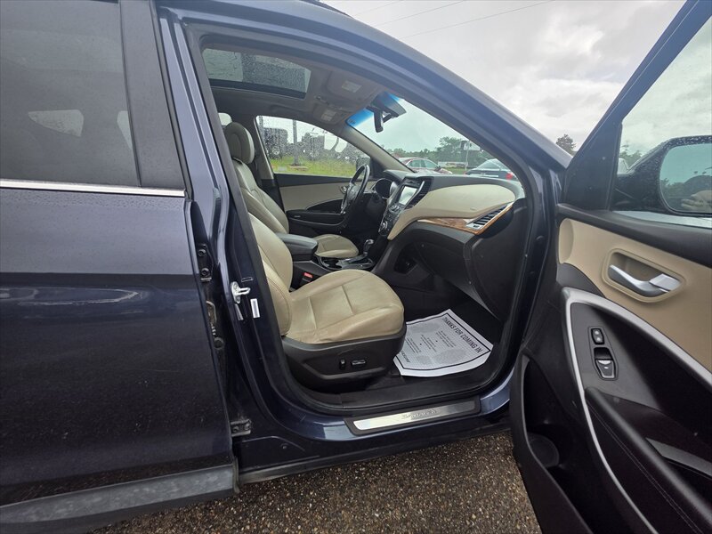2014 Hyundai Santa Fe Sport - Photo 10 - Brainerd, MN 56401