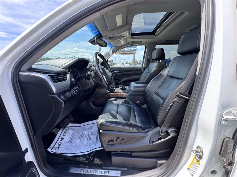 2018 Chevrolet Tahoe LT - Photo 10 - Brainerd, MN 56401