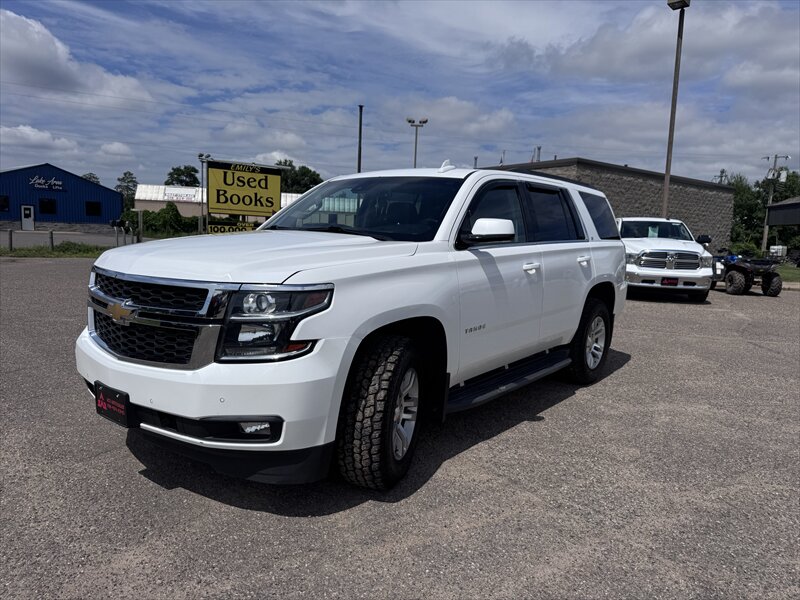 2018 Chevrolet Tahoe LT   - Photo 1 - Brainerd, MN 56401