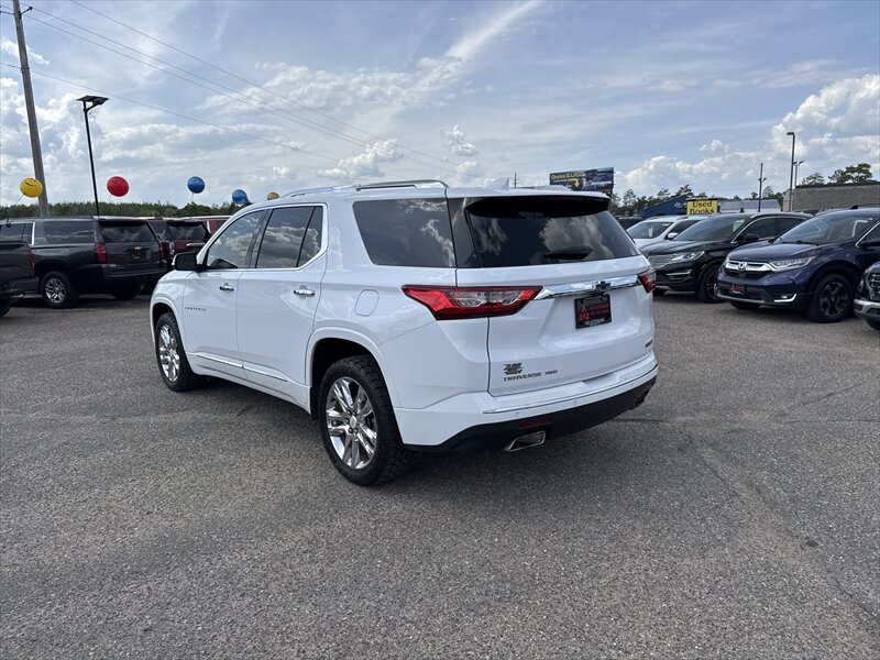 2018 Chevrolet Traverse High Country - Photo 3 - Brainerd, MN 56401