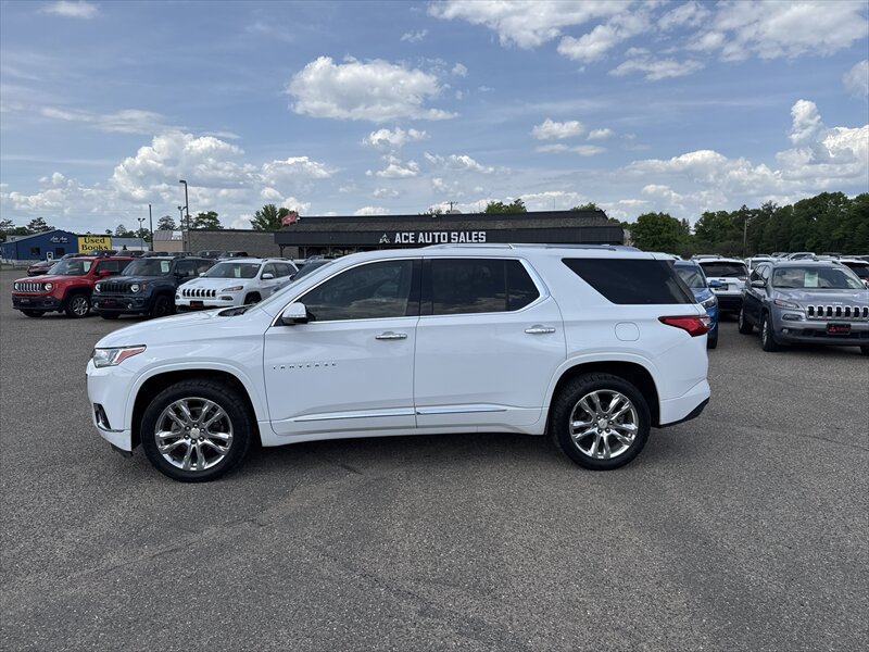 2018 Chevrolet Traverse High Country - Photo 5 - Brainerd, MN 56401