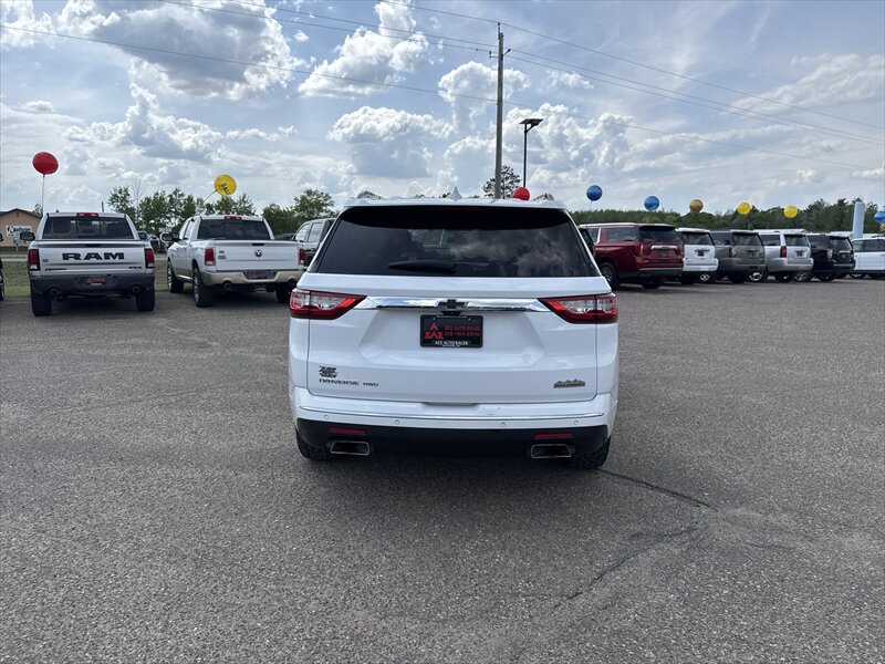 2018 Chevrolet Traverse High Country - Photo 8 - Brainerd, MN 56401