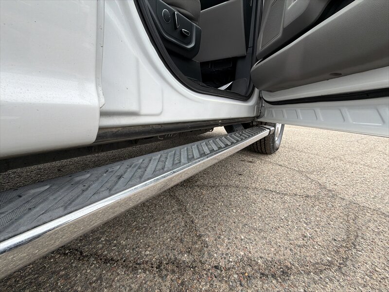 2018 Ford F-150 XLT - Photo 10 - Brainerd, MN 56401