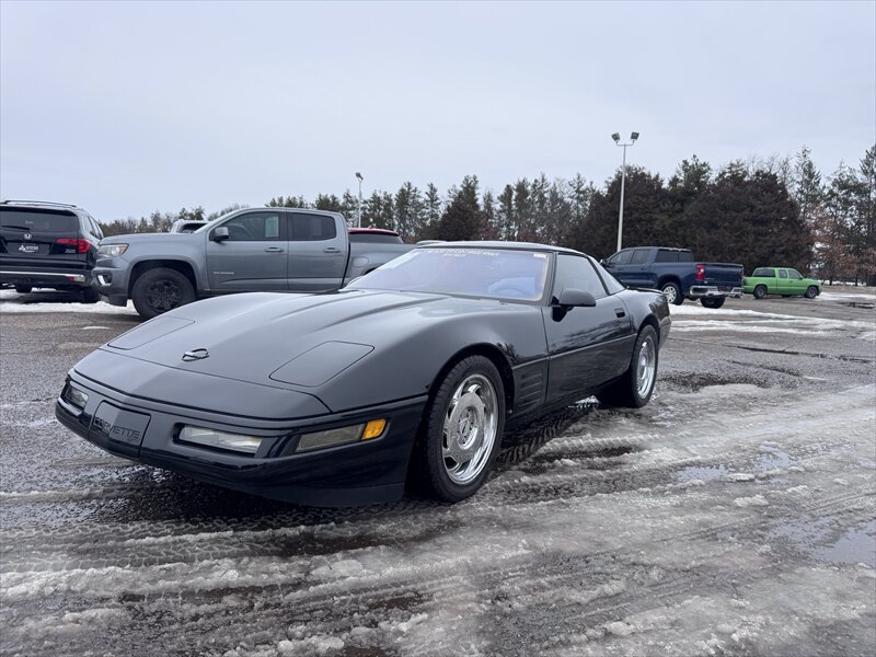 1991 Chevrolet Corvette ZR1   - Photo 1 - Brainerd, MN 56401