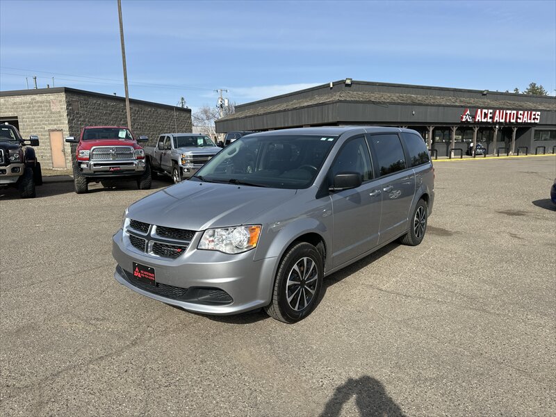 2018 Dodge Grand Caravan SE   - Photo 1 - Brainerd, MN 56401