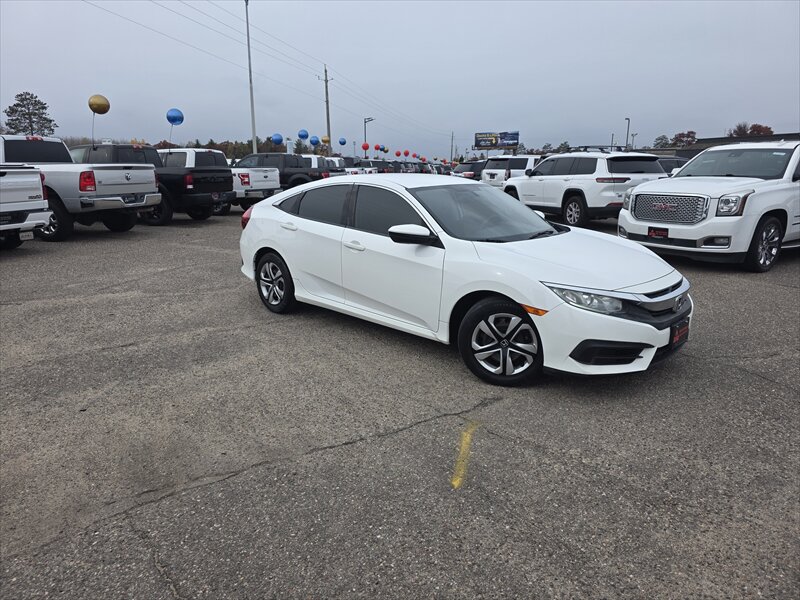 2016 Honda Civic LX   - Photo 2 - Brainerd, MN 56401