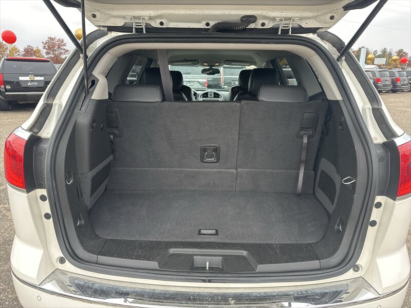 2014 Buick Enclave Leather   - Photo 10 - Brainerd, MN 56401