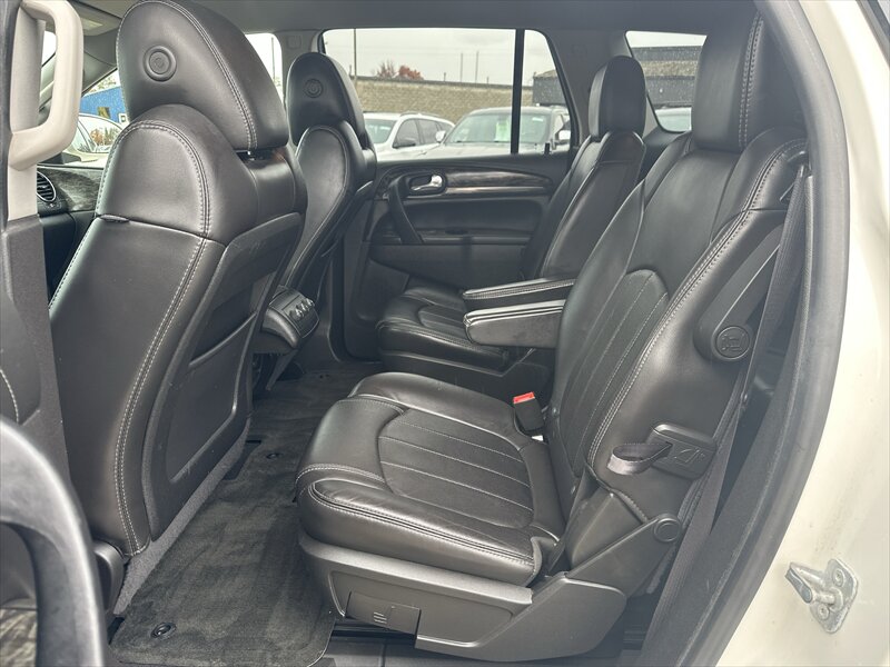 2014 Buick Enclave Leather   - Photo 8 - Brainerd, MN 56401