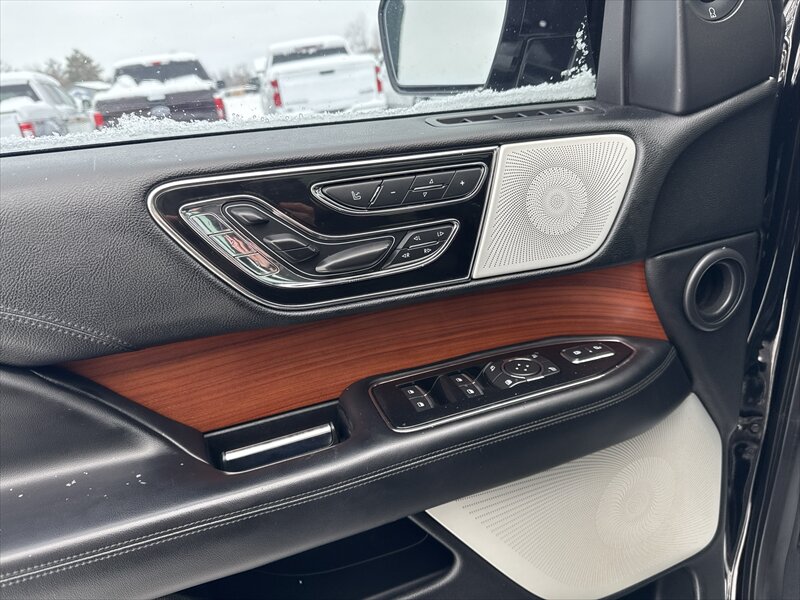 2018 Lincoln Navigator Reserve - Photo 18 - Brainerd, MN 56401